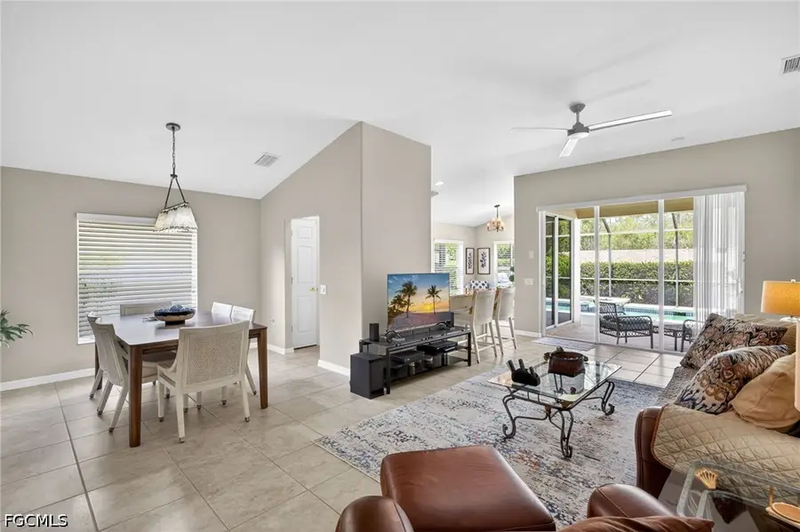 10082 Oakhurst Way, Fort Myers, FL 33913 - #2