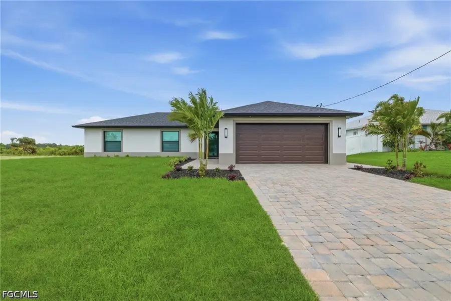 924 NE 20th Street, Cape Coral, FL 33909 - #3