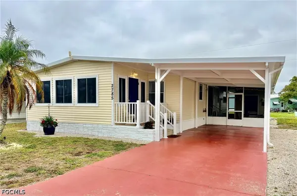 2785 Wedgewood Drive, North Fort Myers, FL 33917