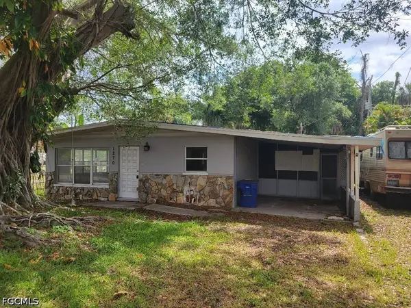 1270 Pinecrest Street, North Fort Myers, FL 33903