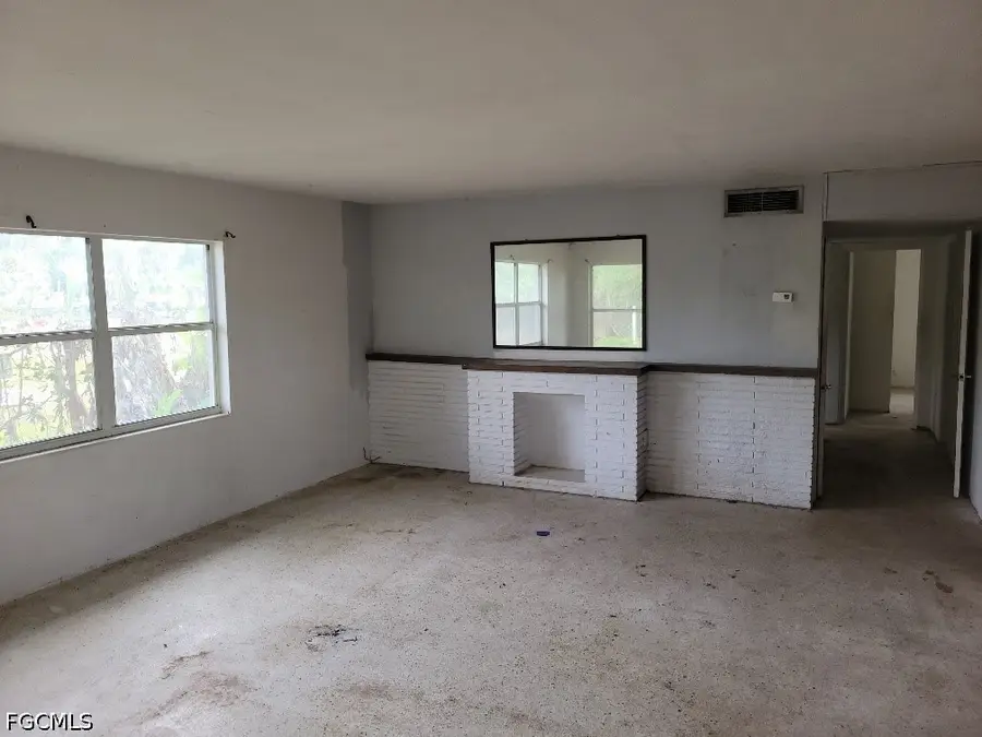 1270 Pinecrest Street, North Fort Myers, FL 33903 - #3