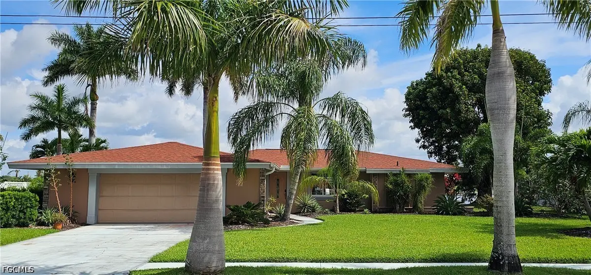 1802 Lakeview Boulevard, North Fort Myers, FL 33903 - #1