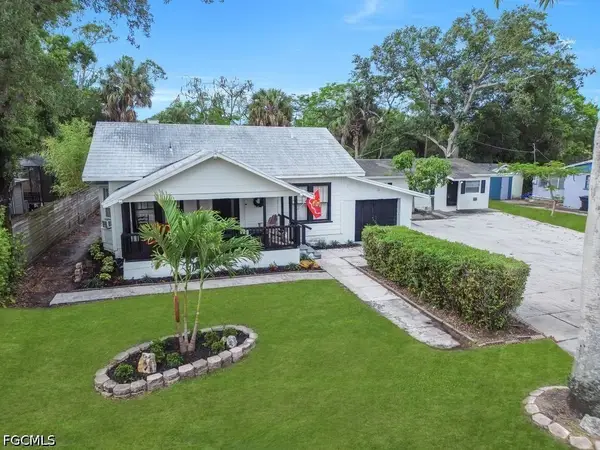 1840 Lafayette Street, Fort Myers, FL 33901