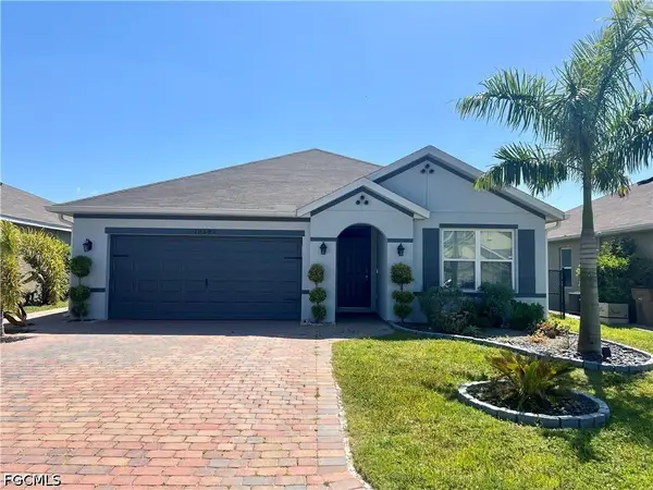 10293 Silver Pond Lane, Lehigh Acres, FL 33936
