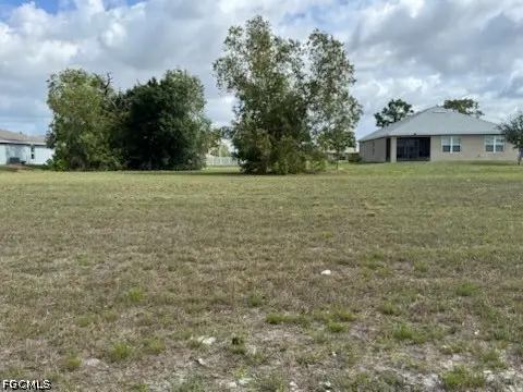 1805 NW 15th Street, Cape Coral, FL 33993
