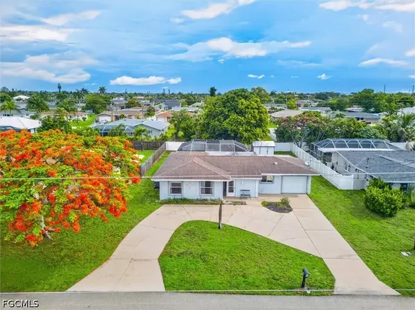 1421 SE 31st Street, Cape Coral, FL 33904