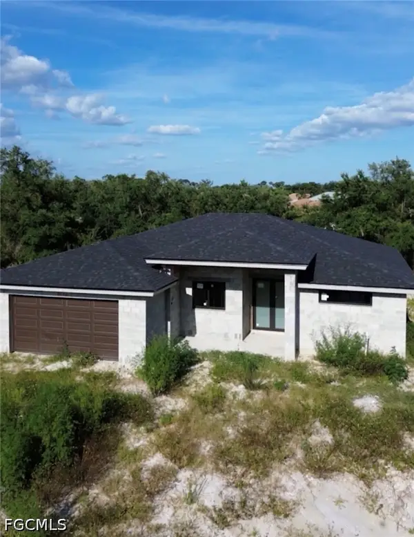 2203 Wayne Avenue S, Lehigh Acres, FL 33973
