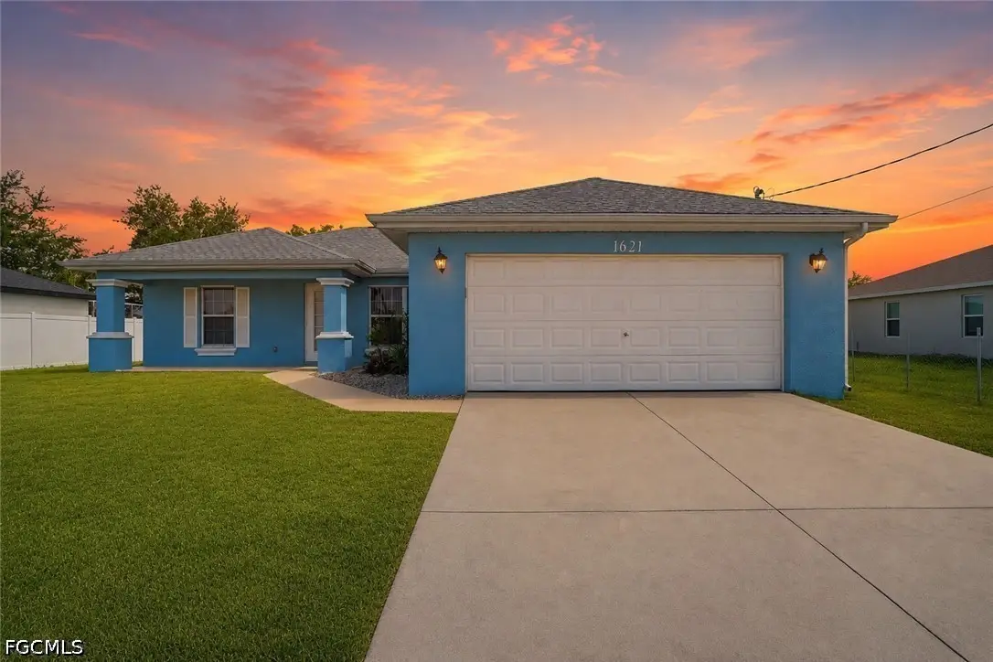 1621 NW 18th Street, Cape Coral, FL 33993 - #1