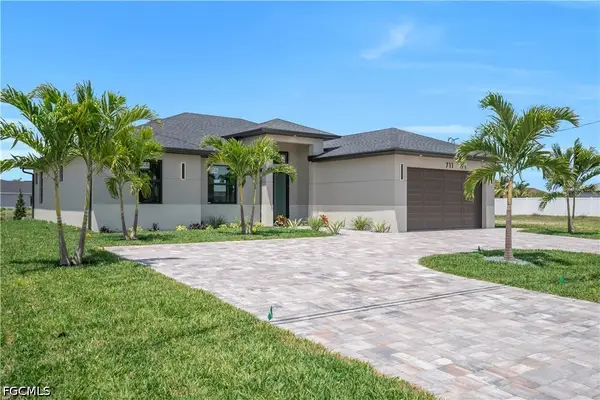 711 Gleason Parkway, Cape Coral, FL 33914