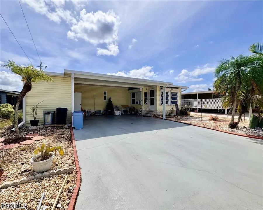 3134 Linwood Drive, North Fort Myers, FL 33917 - #2