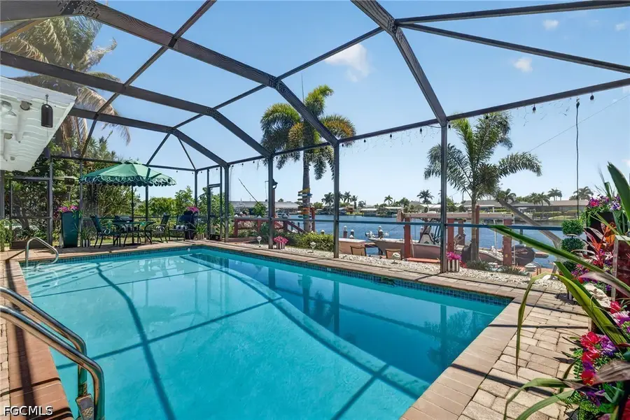 3810 SE 1st Place, Cape Coral, FL 33904 - #3