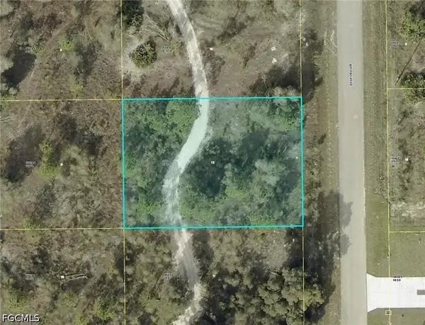 786 Bedford Drive, Lehigh Acres, FL 33974