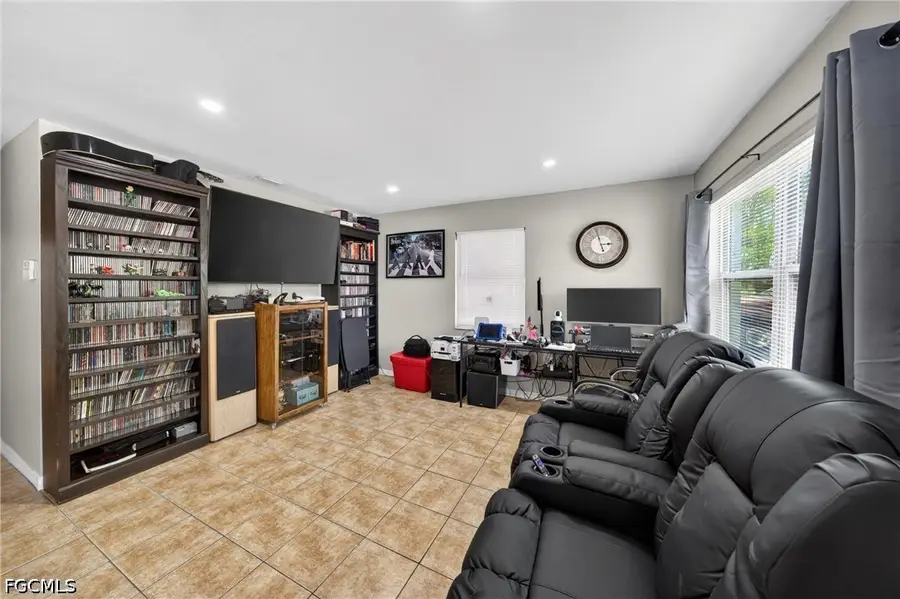 2992 Lafayette Street, Fort Myers, FL 33916 - #2