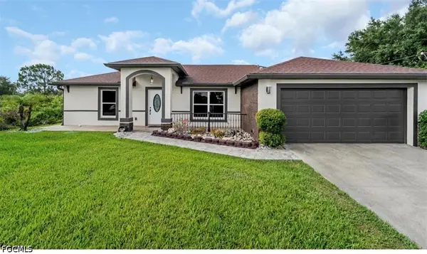 2705 41st Street W, Lehigh Acres, FL 33971