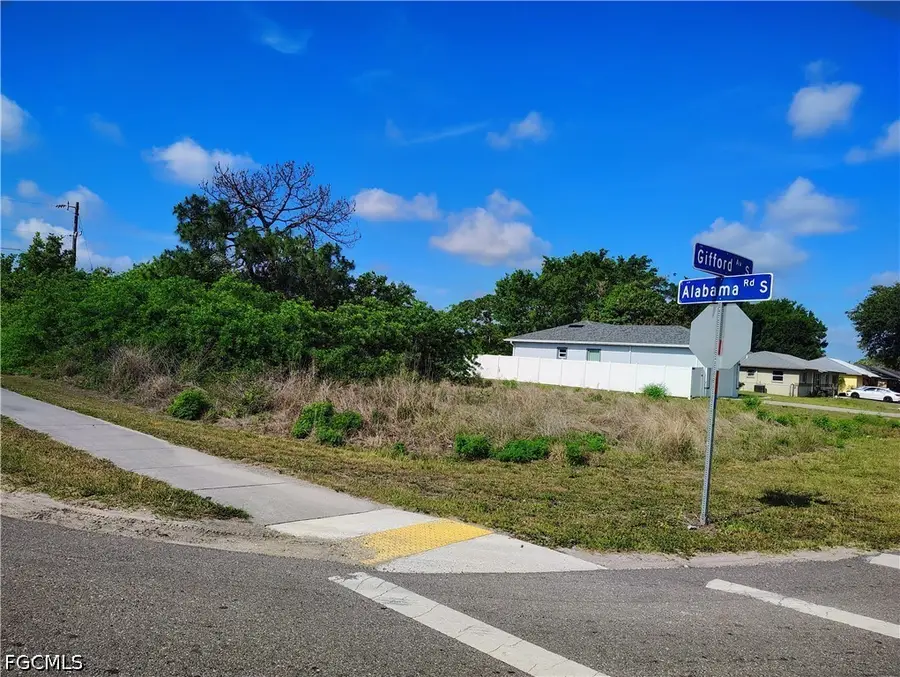 1101 Gifford Avenue S, Lehigh Acres, FL 33936 - #3
