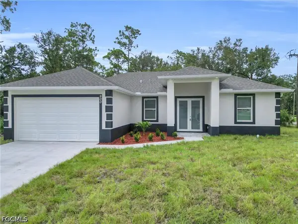 814 Lake Avenue, Lehigh Acres, FL 33972