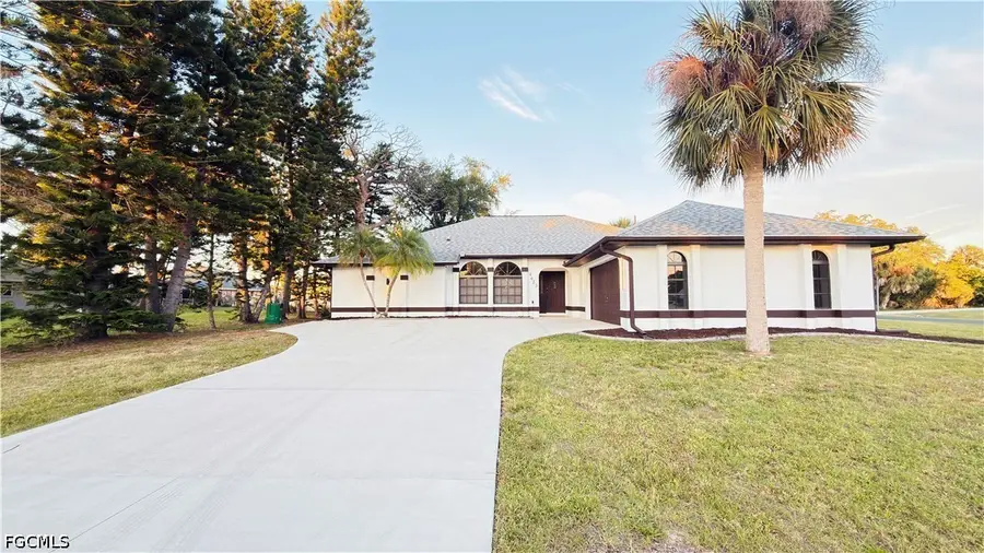 4423 Albacore Circle, Port Charlotte, FL 33948 - #2