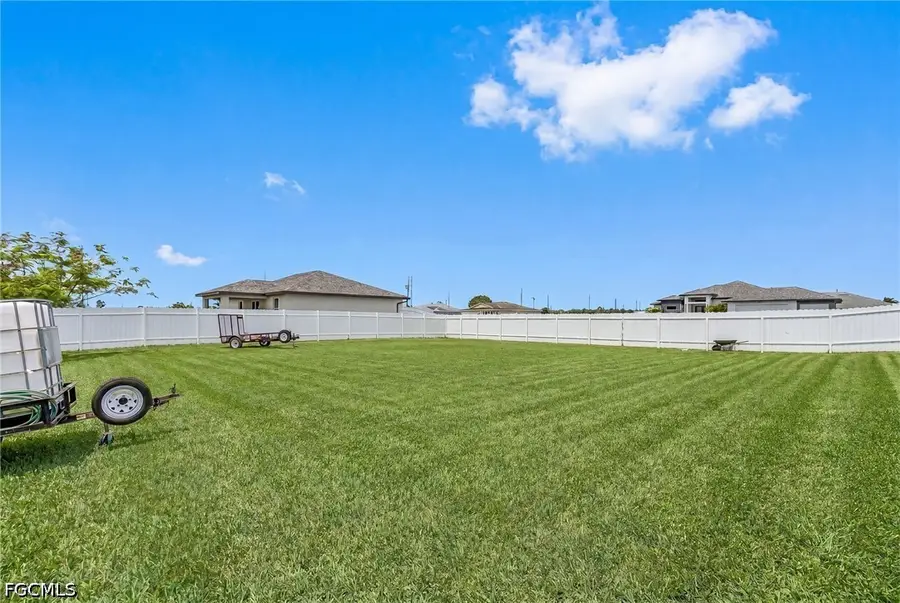2216 NE 7th Place, Cape Coral, FL 33909 - #3