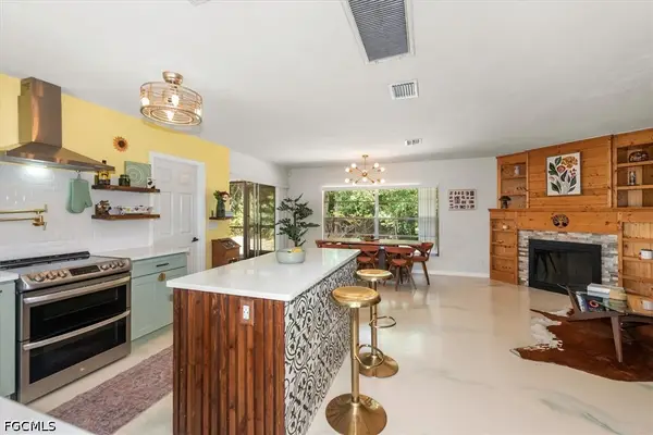 2431 N Westwood Drive, North Fort Myers, FL 33917