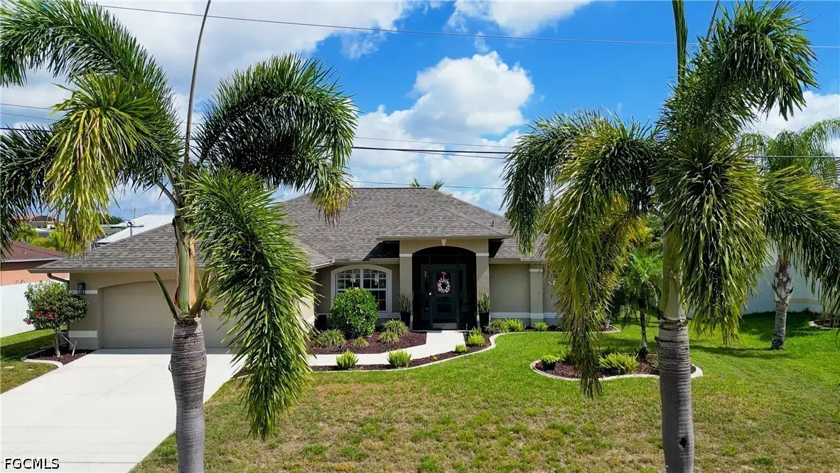 1621 NE 5th Terrace, Cape Coral, FL 33909 - #1