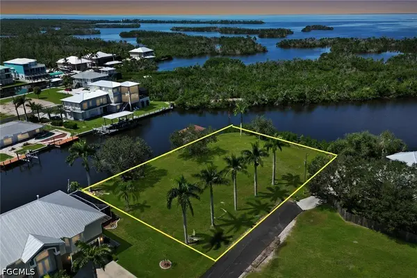 24153 Henry Morgan Boulevard, Punta Gorda, FL 33955