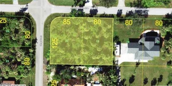 18371 Robinson Avenue, Port Charlotte, FL 33948