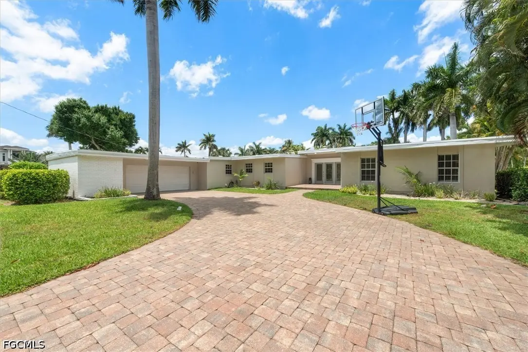 991 Aqua Lane, Fort Myers, FL 33919 - #1