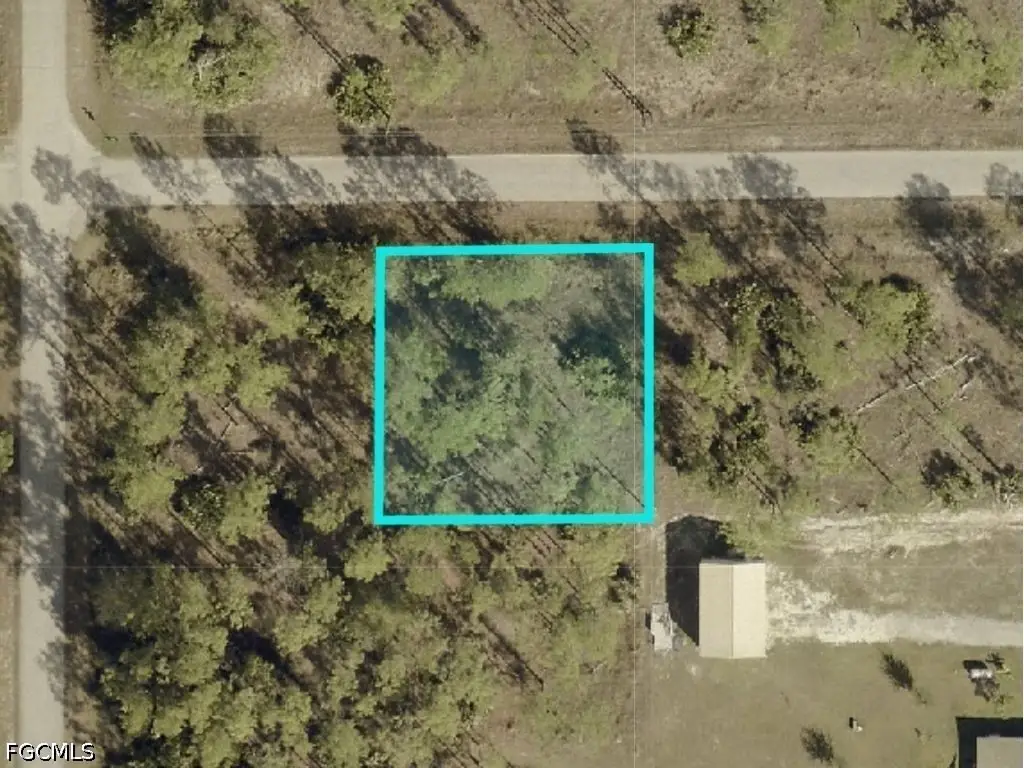 1002 E 15th Street, Lehigh Acres, FL 33972 - #1