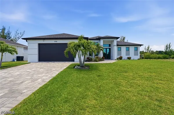 2530 SW 4th Place, Cape Coral, FL 33914