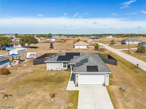 9032 Meadow Circle, Labelle, FL 33935