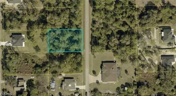 411 North Avenue, Lehigh Acres, FL 33972