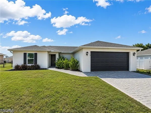 2728 NE 5th Place, Cape Coral, FL 33909