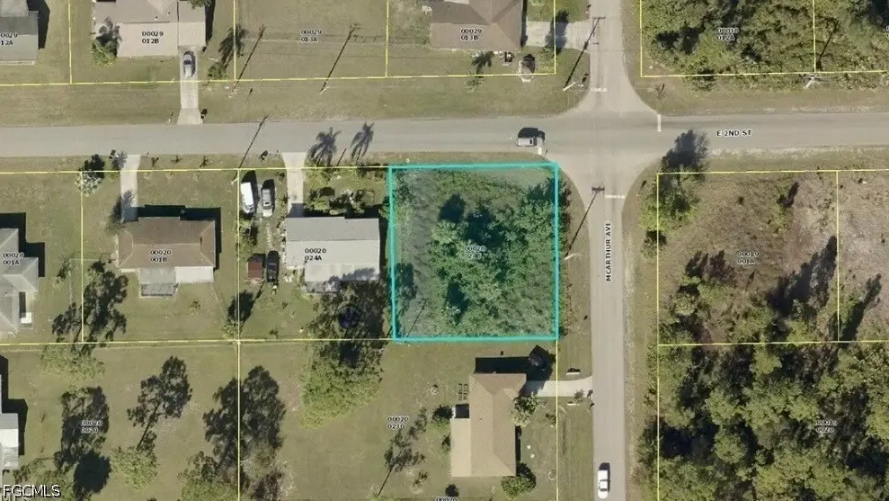 2706 E 2nd Street, Lehigh Acres, FL 33936 - #1
