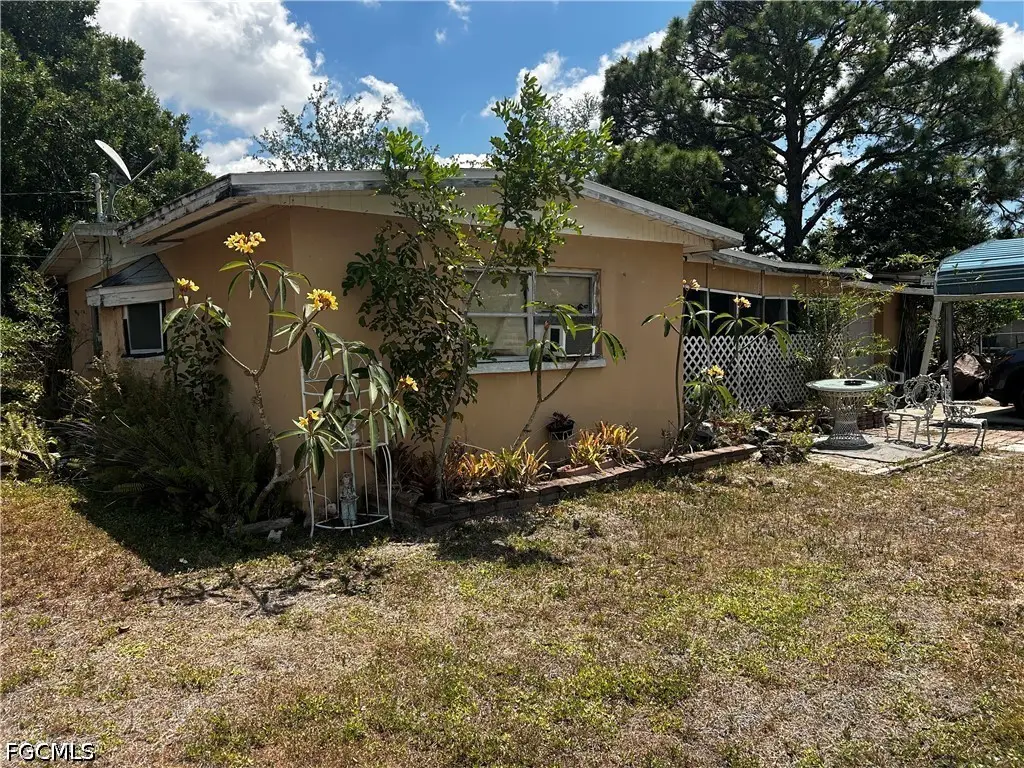 376 Kingston Drive E, Fort Myers, FL 33905 - #1