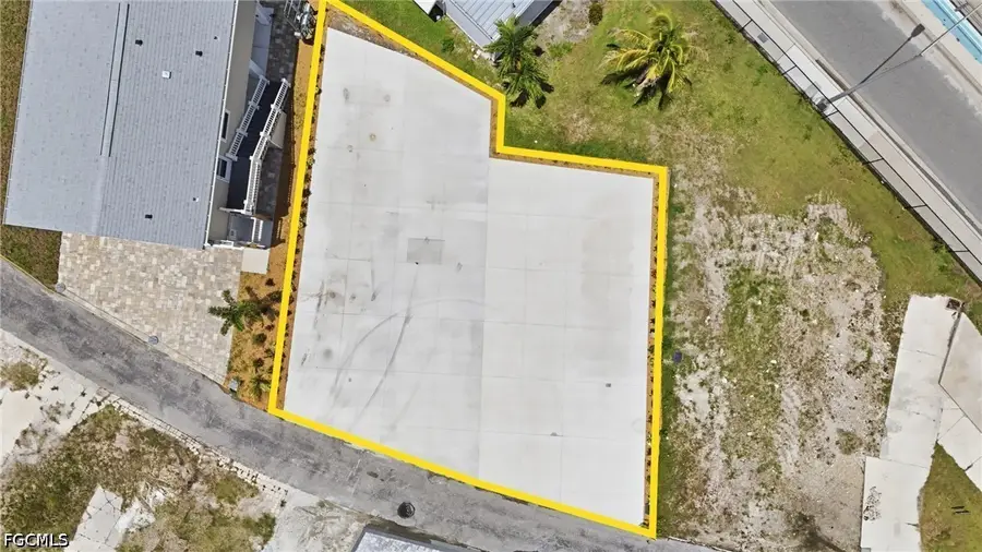 19281 #32-33 San Carlos Boulevard, Fort Myers Beach, FL 33931 - #3