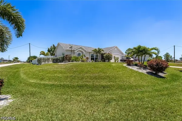2553 NW 21st Place, Cape Coral, FL 33993