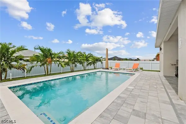 2016 NW 1st Avenue, Cape Coral, FL 33993