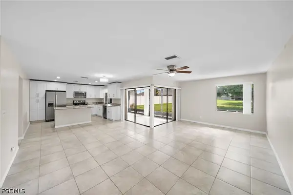 919 SE 5th Place, Cape Coral, FL 33990