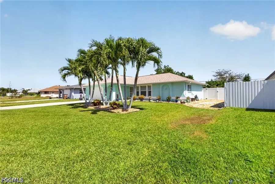 1309 SE 37th Terrace, Cape Coral, FL 33904 - #2