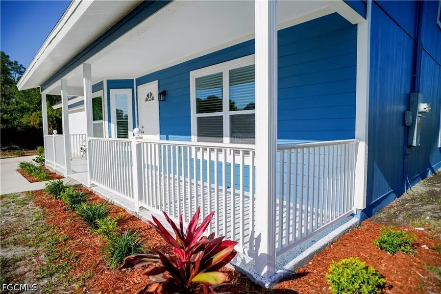 2801 Flora Avenue N, Lehigh Acres, FL 33971 - #2