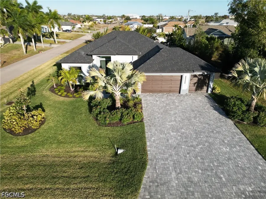 1621 SW 10th Place, Cape Coral, FL 33991 - #2
