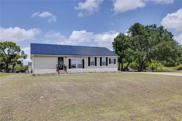 2040 S Montana Circle, Labelle, FL 33935