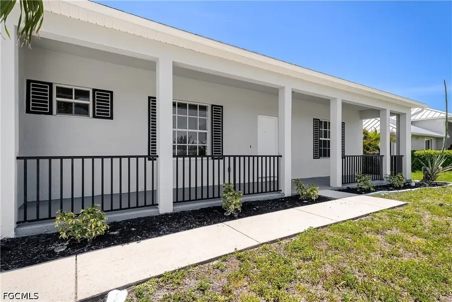 1824 SW 2nd Street, Cape Coral, FL 33991 - #2