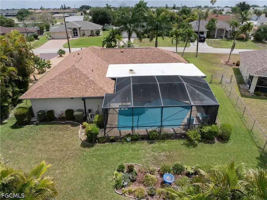 3906 SE 10th Place, Cape Coral, FL 33904 - #2
