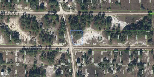 300 Moon River Avenue, Lake Placid, FL 33852