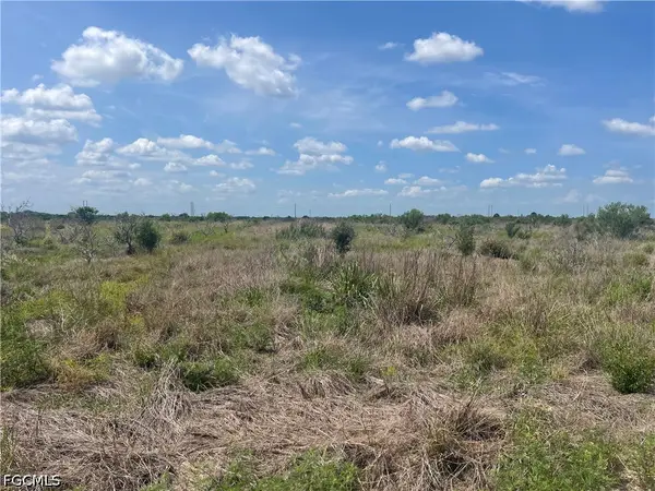 Sears (6th Rd) Road, Labelle, FL 33935