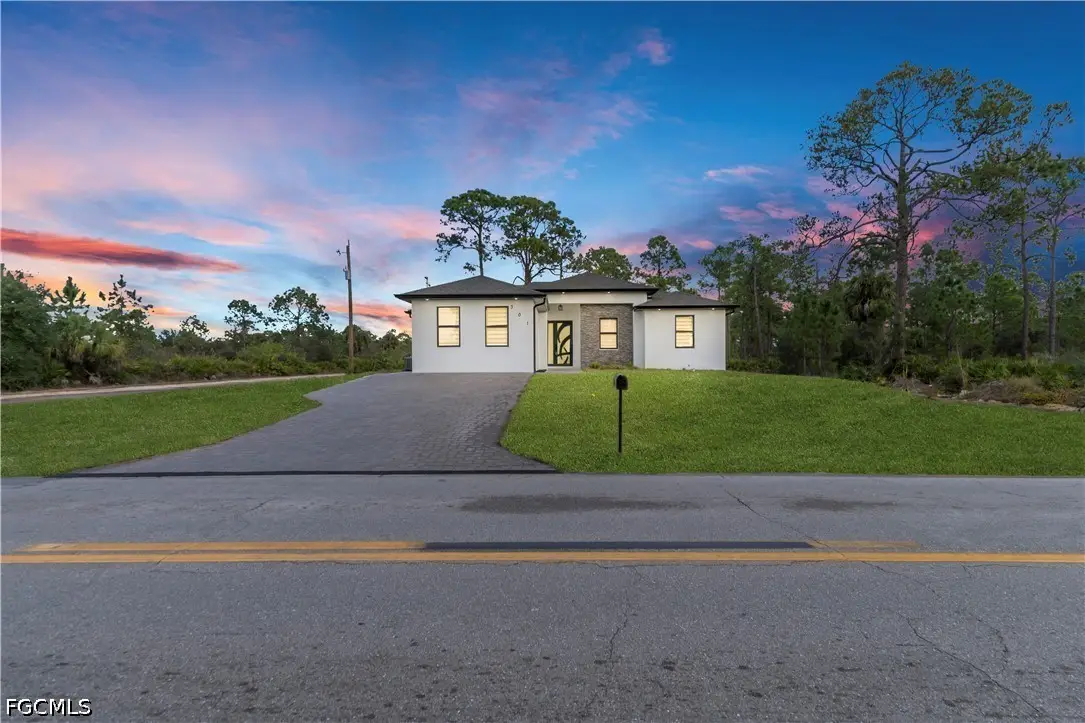 301 E 17th Street, Lehigh Acres, FL 33972 - #1