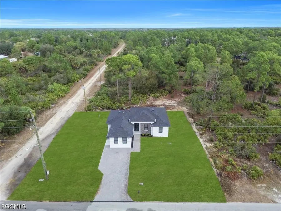 301 E 17th Street, Lehigh Acres, FL 33972 - #3