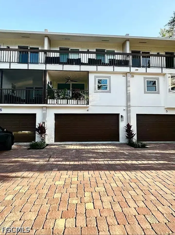 995 9th Avenue S #4, Naples, FL 34102 - #1