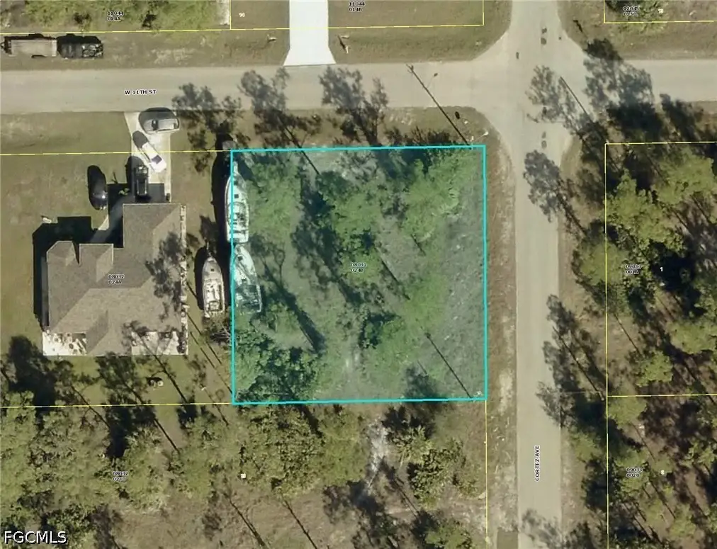301 W 11th Street, Lehigh Acres, FL 33972 - #1